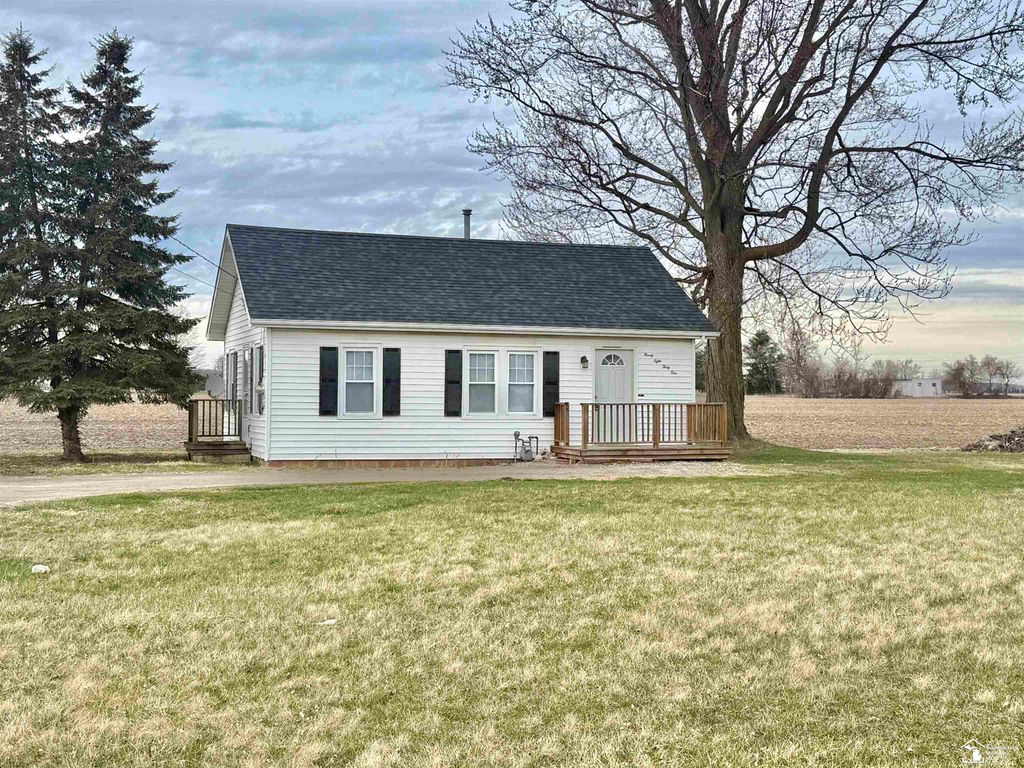 9834 Streeter Drive, Erie, MI 48133