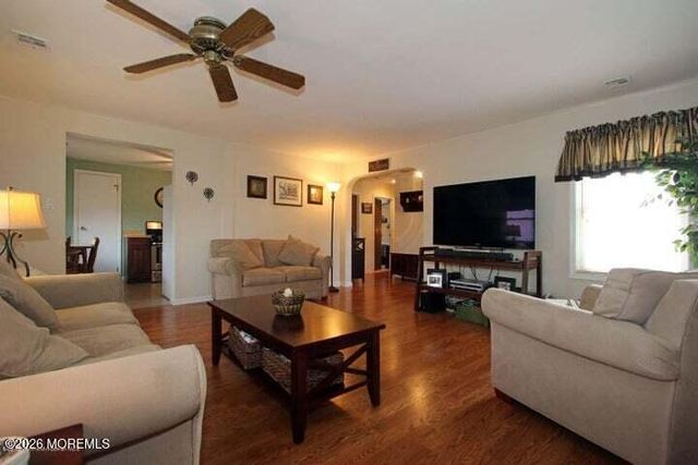 18 Mills Avenue, Port Monmouth, NJ 07758