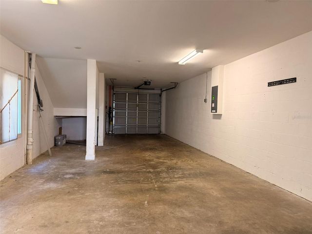6815 S JUANITA STREET B, Tampa, FL 33616