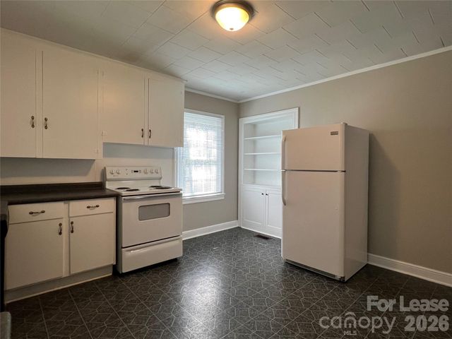 111 Hilltop Street, Mount Holly, NC 28120