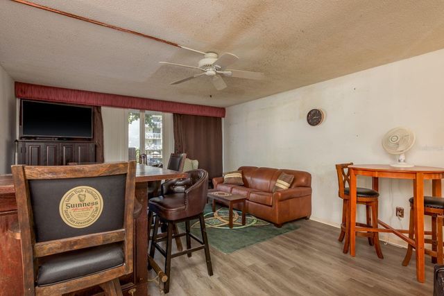 2630 PEARCE DRIVE 102, Clearwater, FL 33764