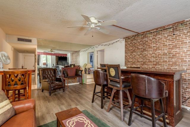 2630 PEARCE DRIVE 102, Clearwater, FL 33764