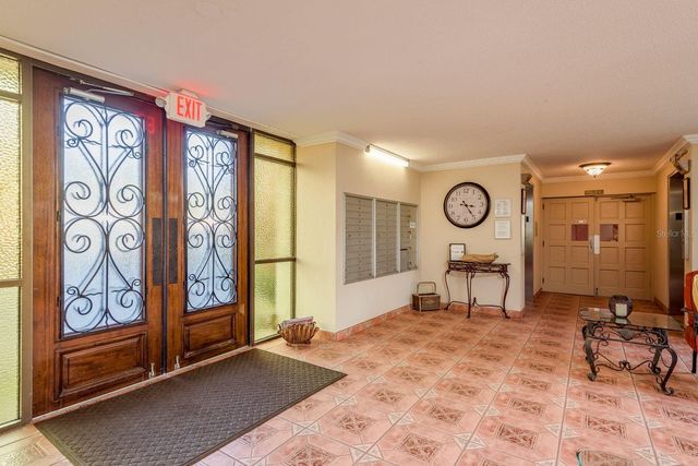 2630 PEARCE DRIVE 102, Clearwater, FL 33764