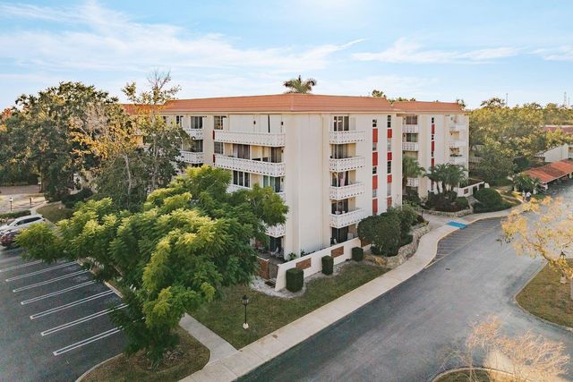 2630 PEARCE DRIVE 102, Clearwater, FL 33764