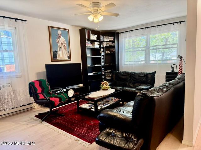13 B Lexington Drive B, Whiting, NJ 08759