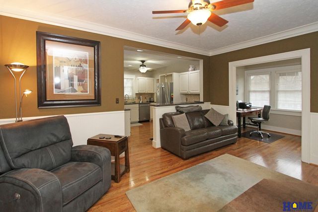 3028 Puritan Avenue, Lincoln, NE 68502