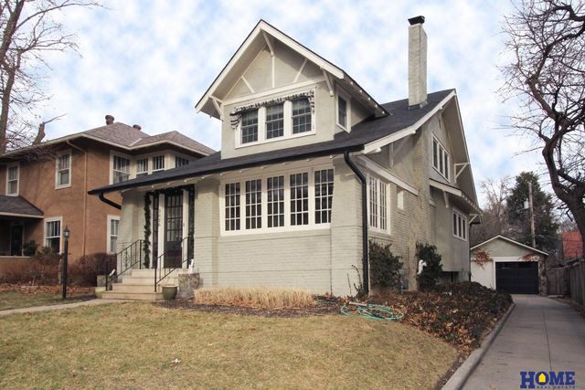 3028 Puritan Avenue, Lincoln, NE 68502