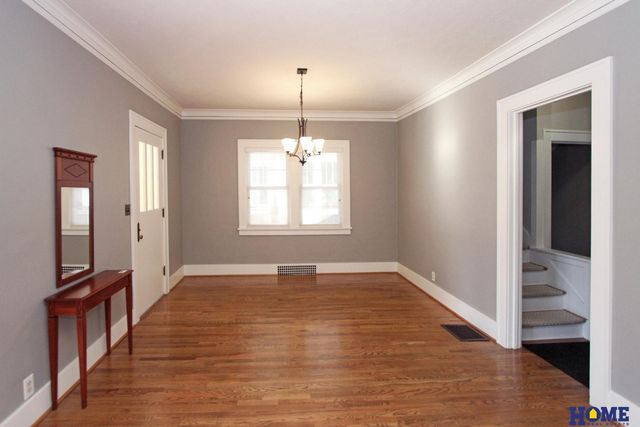 3028 Puritan Avenue, Lincoln, NE 68502