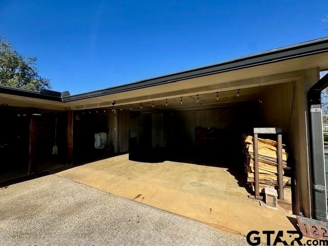 12239 Lovers Lane, Larue, TX 75770