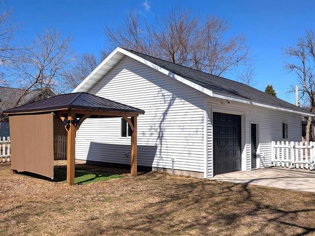 308 W Humbird Street, Rice Lake, WI 54868