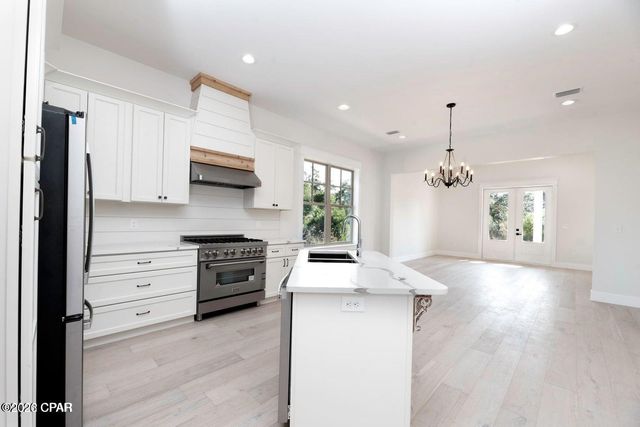 3511 Cottage Cove Lane, Panama City, FL 32408