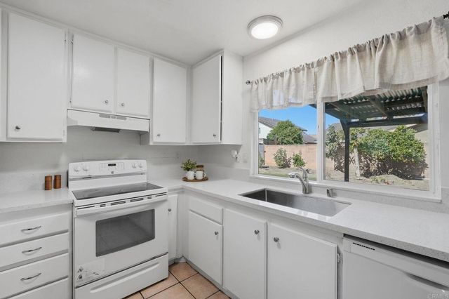 1861 Katella Street, San Diego, CA 92154