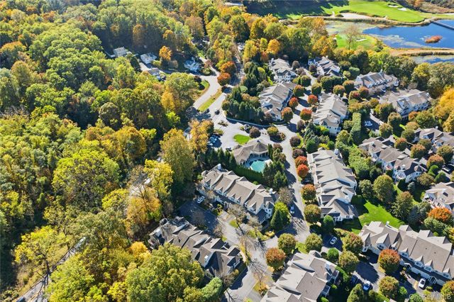 2 Merion Court, Cortlandt Manor, NY 10567