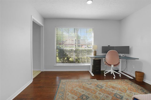 5515 Enchanted Timbers Drive, Humble, TX 77346