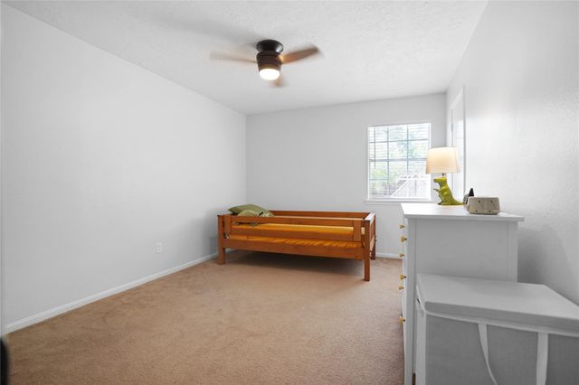 5515 Enchanted Timbers Drive, Humble, TX 77346