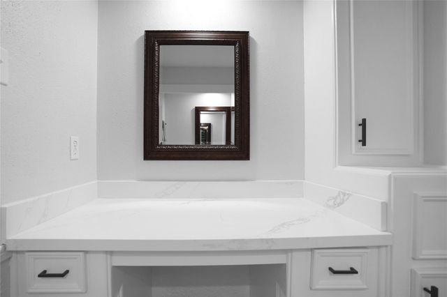 5515 Enchanted Timbers Drive, Humble, TX 77346