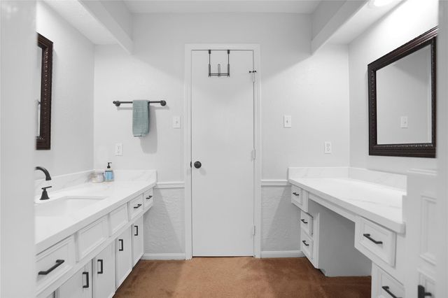 5515 Enchanted Timbers Drive, Humble, TX 77346