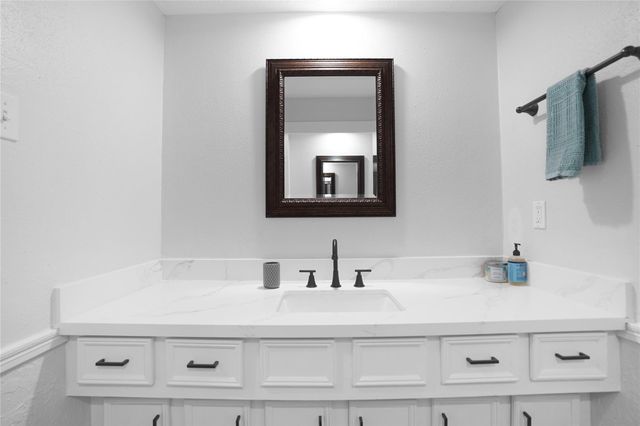 5515 Enchanted Timbers Drive, Humble, TX 77346