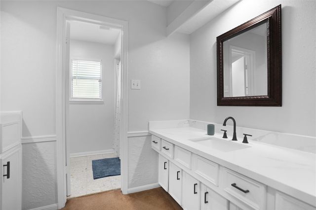 5515 Enchanted Timbers Drive, Humble, TX 77346