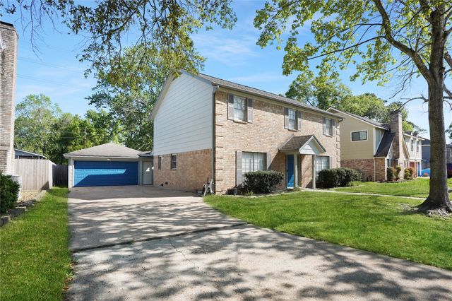 5515 Enchanted Timbers Drive, Humble, TX 77346