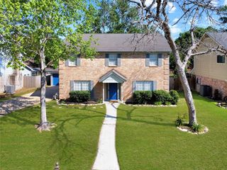 5515 Enchanted Timbers Drive, Humble, TX 77346