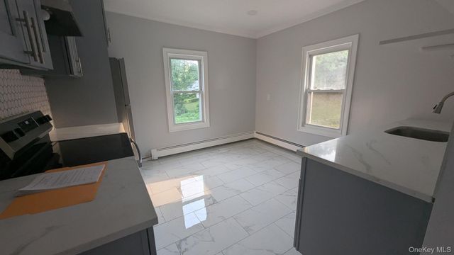 3230 Lexington Avenue apt 13, Mohegan Lake, NY 10547