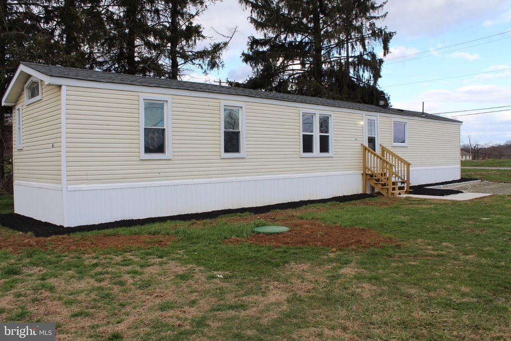 115 SANTILLI RD, Landenberg, PA 19350