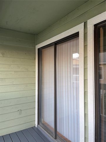 455 ALT 19 S 44, Palm Harbor, FL 34683