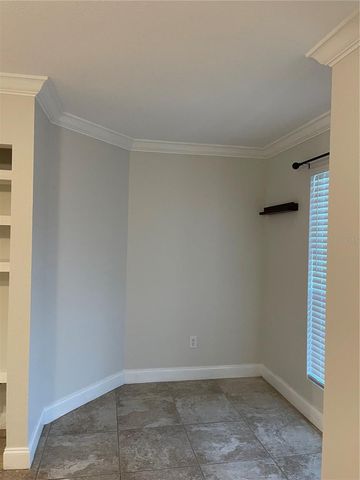 455 ALT 19 S 44, Palm Harbor, FL 34683