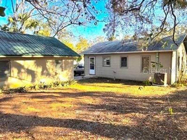 129 W UNIVERSITY AVENUE, Orange City, FL 32763