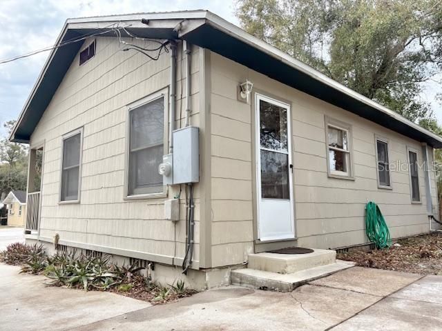 129 W UNIVERSITY AVENUE, Orange City, FL 32763