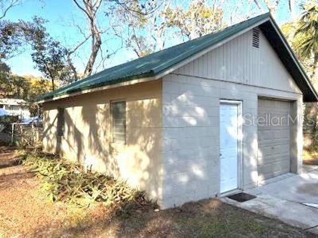 129 W UNIVERSITY AVENUE, Orange City, FL 32763