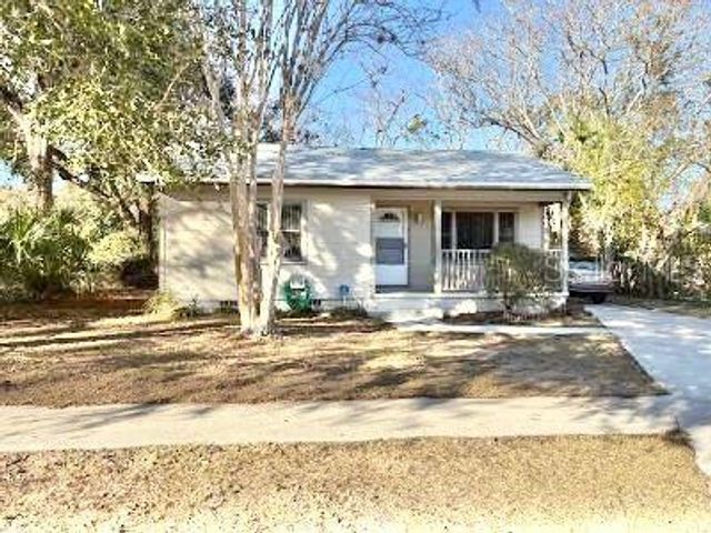 129 W UNIVERSITY AVENUE, Orange City, FL 32763