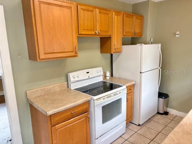 129 W UNIVERSITY AVENUE, Orange City, FL 32763