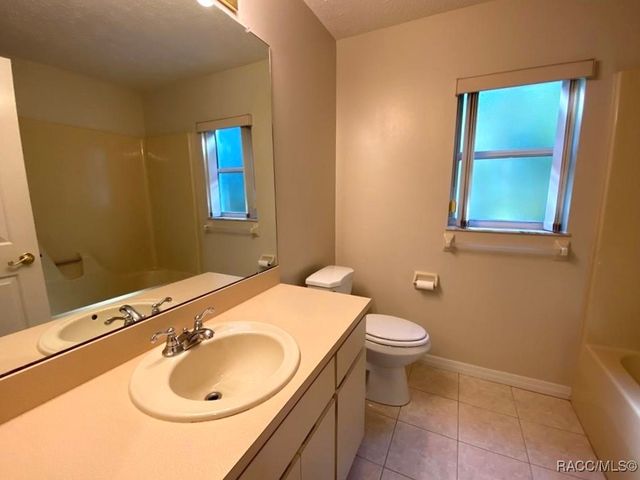 34434 N Pocono Drive, Citrus Springs, FL 34434