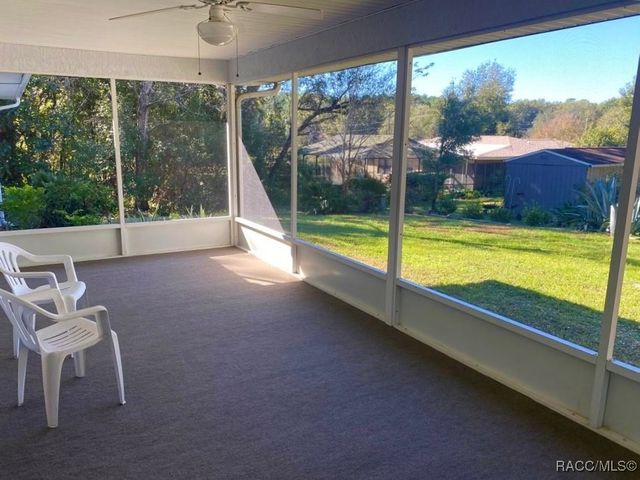 34434 N Pocono Drive, Citrus Springs, FL 34434