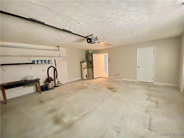 34434 N Pocono Drive, Citrus Springs, FL 34434