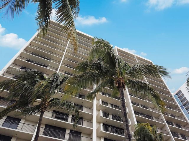 2625 Collins Avenue 402, Miami Beach, FL 33140