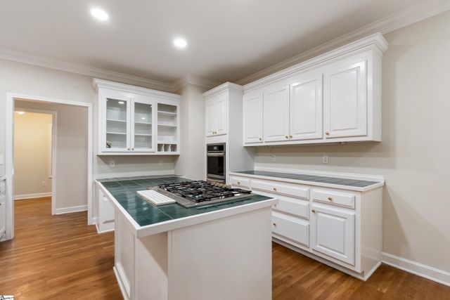 1004 Neely Farm Drive, Simpsonville, SC 29680