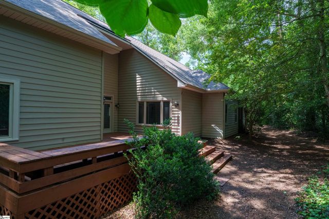 1004 Neely Farm Drive, Simpsonville, SC 29680