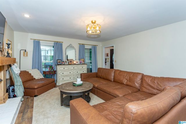 524 OLDE TOWNE LANE, Alabaster, AL 35007