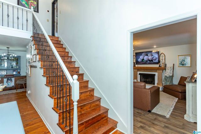 524 OLDE TOWNE LANE, Alabaster, AL 35007