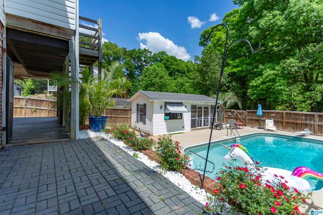 524 OLDE TOWNE LANE, Alabaster, AL 35007