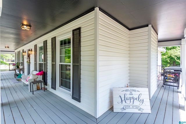 524 OLDE TOWNE LANE, Alabaster, AL 35007