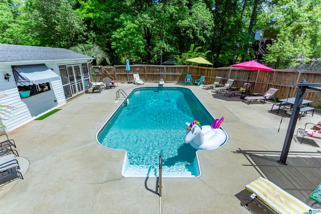 524 OLDE TOWNE LANE, Alabaster, AL 35007