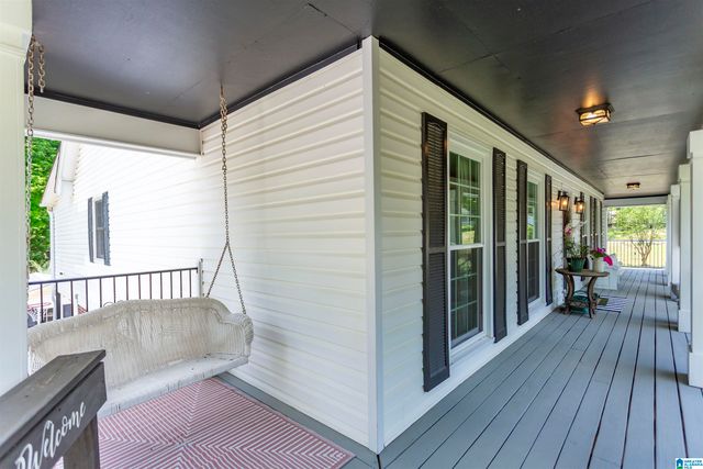 524 OLDE TOWNE LANE, Alabaster, AL 35007
