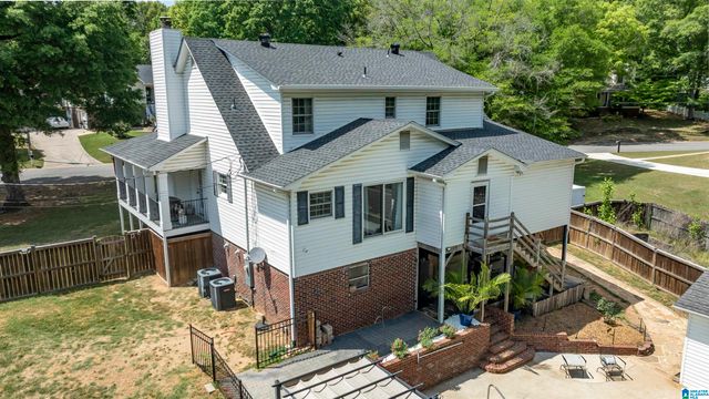 524 OLDE TOWNE LANE, Alabaster, AL 35007