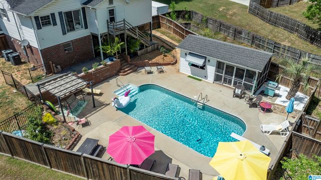 524 OLDE TOWNE LANE, Alabaster, AL 35007
