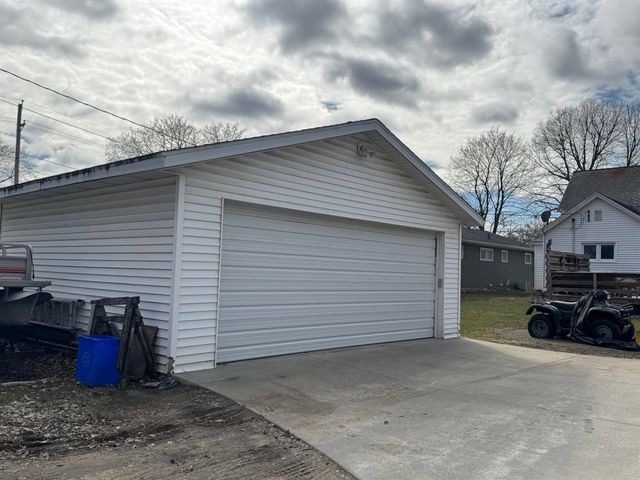 706 Allison, Charles City, IA 50616