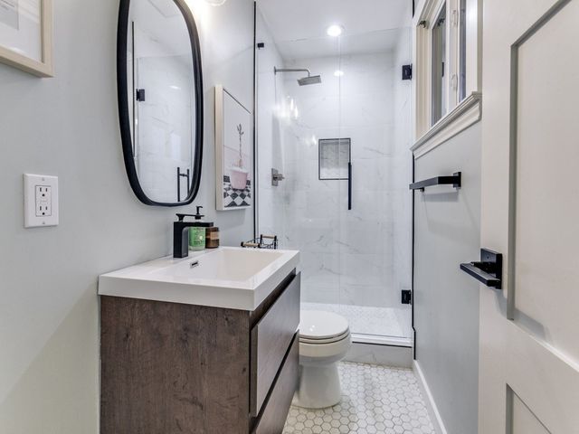 820 Warren Way, Richardson, TX 75080